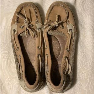 Tan Sperry boat shoes